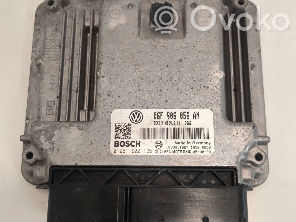 Volkswagen PASSAT B6 Engine control unit/module 