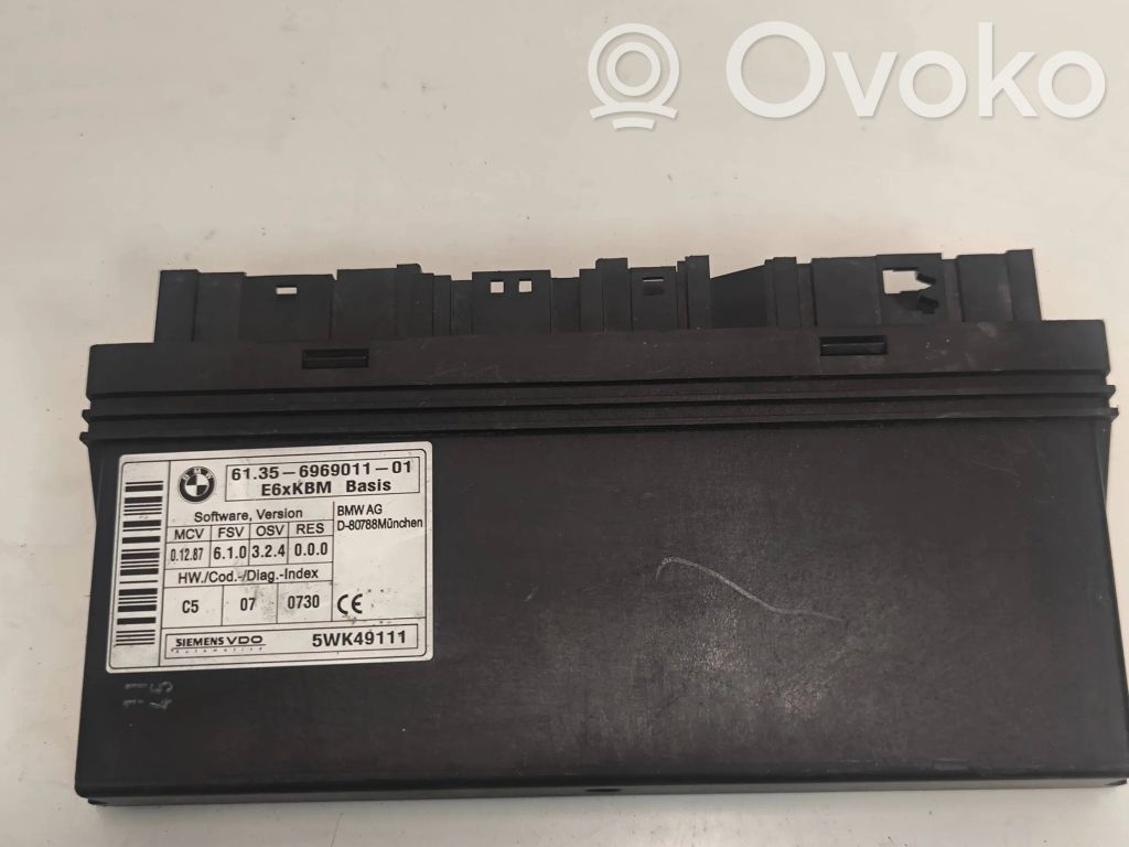 BMW 5 E60 E61 Komforto modulis 