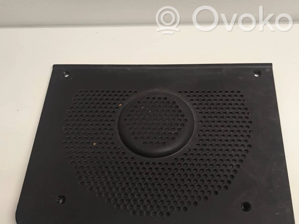 BMW 5 E60 E61 Cache enceinte centrale 