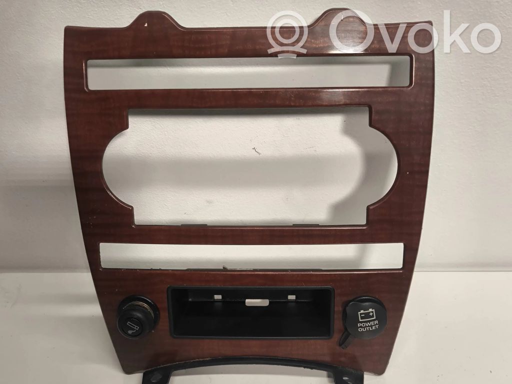 Dashboard center trim panel   X35008103,68271F,PA6GF30,M2953