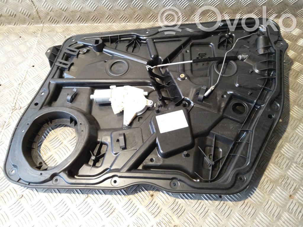 Mercedes-Benz GLS X166 Macara ușă față cu motor 