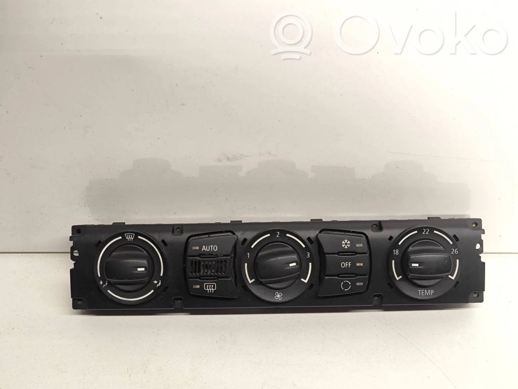 BMW 5 E60 E61 Climate control unit 