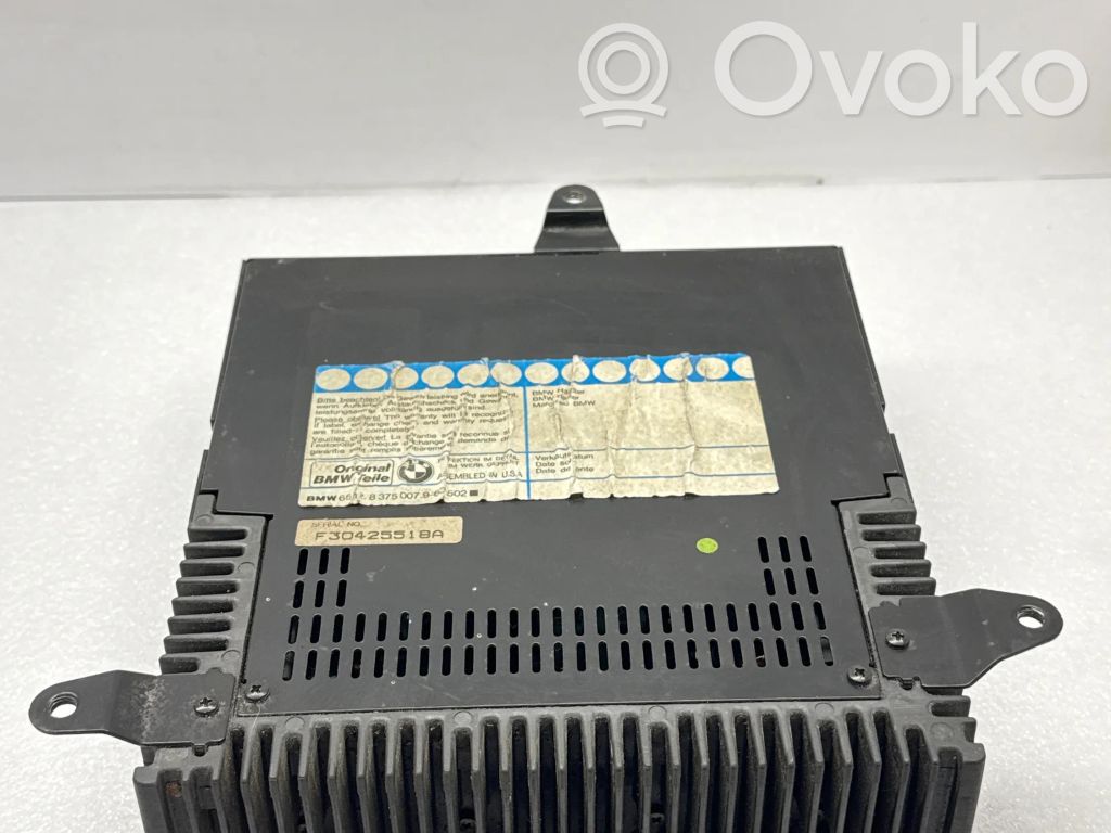 BMW 5 E34 Garso stiprintuvas 