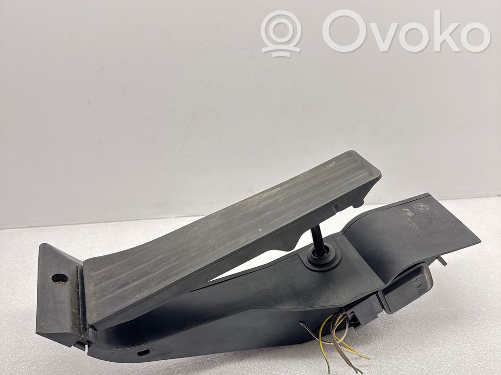 BMW 7 E65 E66 Accelerator throttle pedal 