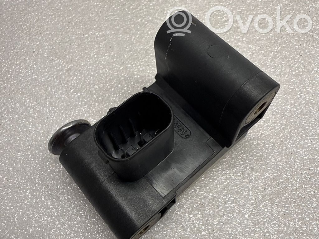 Sensor impacto/accidente para activar Airbag   6911003,0285003900,1307056577
