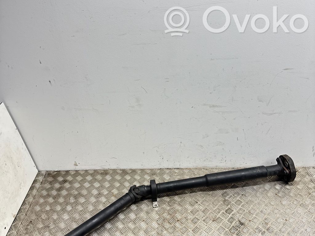 BMW 5 E60 E61 Kardāns komplektā 