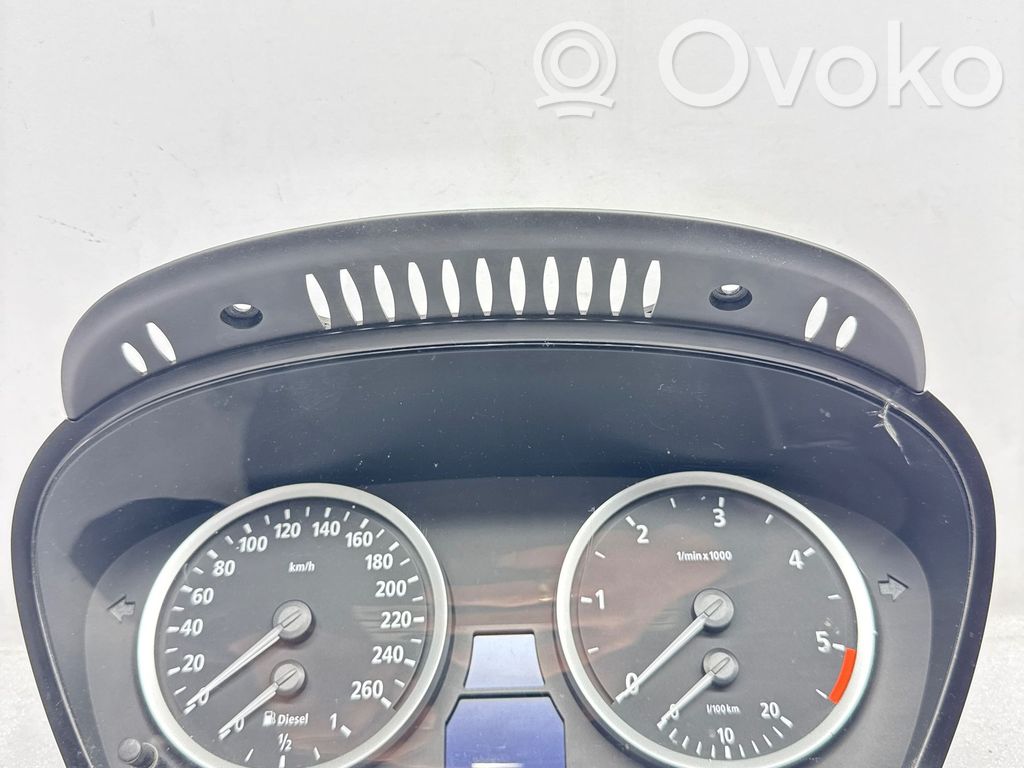 BMW 5 E60 E61 Spidometrs (instrumentu panelī) 