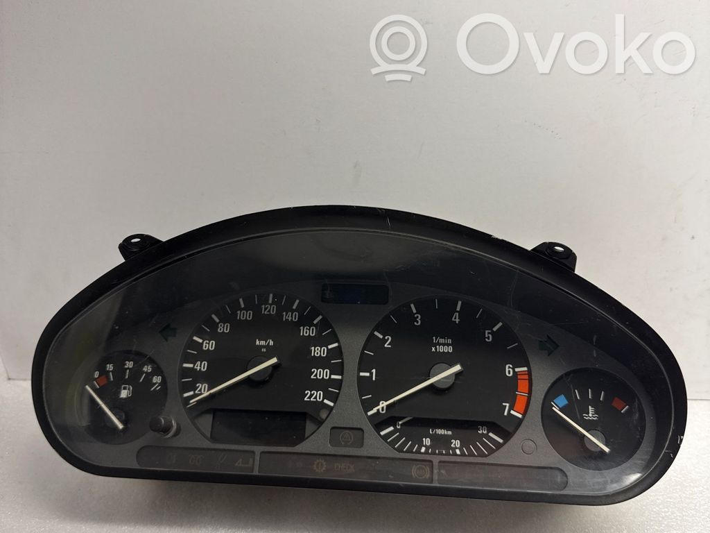BMW 3 E36 Spidometras (prietaisų skydelis) 