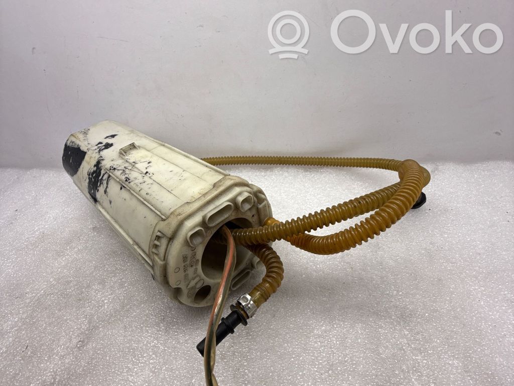 Audi A8 S8 D3 4E Bomba interna de combustible 