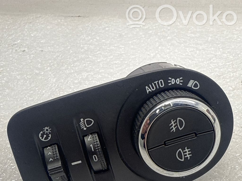 Opel Astra K Comutator lumini 