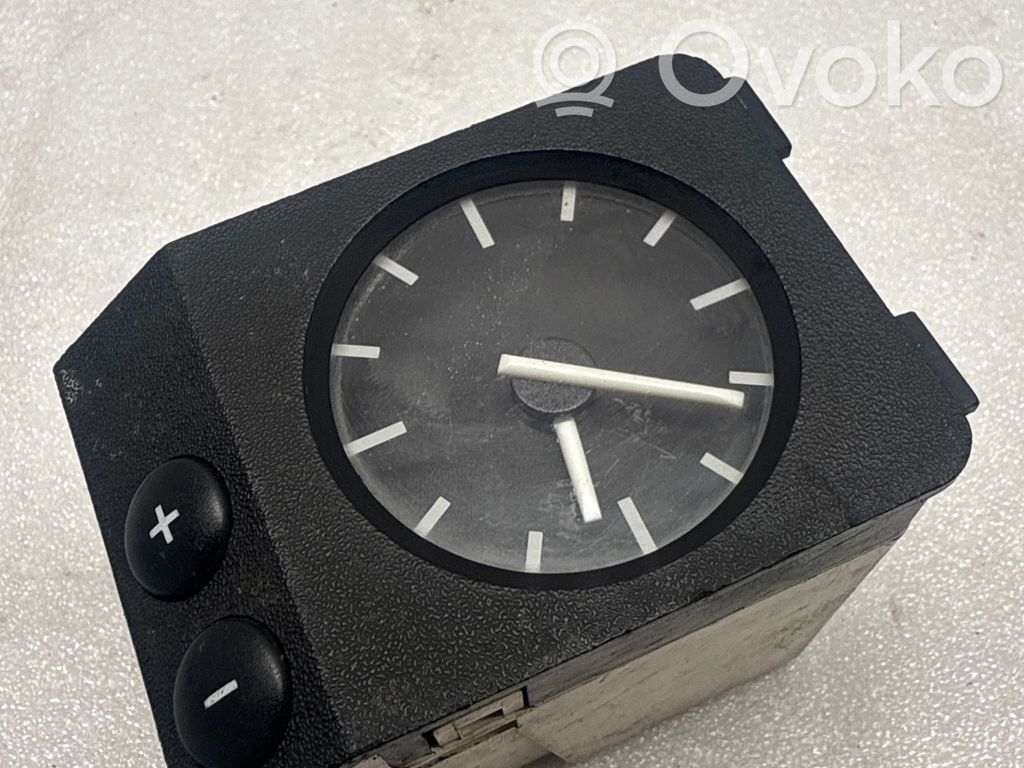 BMW 3 E36 Clock 