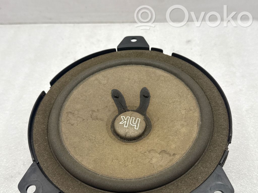 BMW 3 E46 Front door speaker 