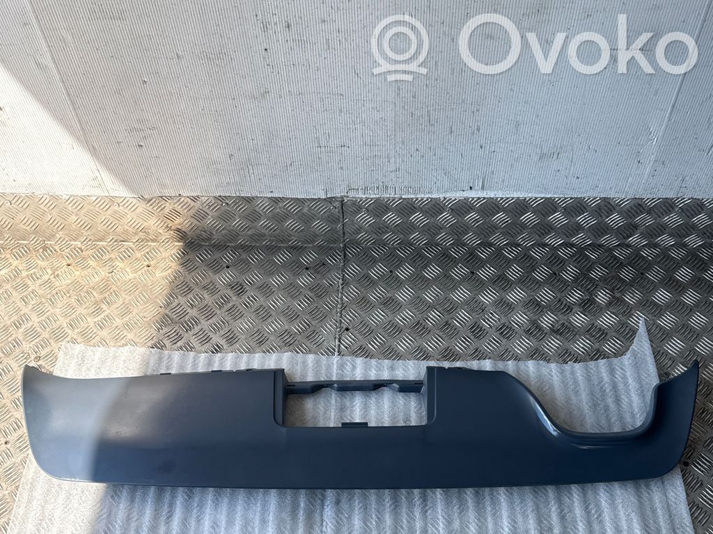 BMW 5 E60 E61 Takapuskurin alaosan lista 