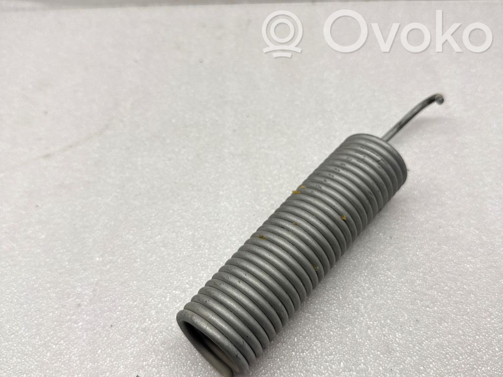 BMW 5 E60 E61 Tailgate/trunk/boot tension spring 