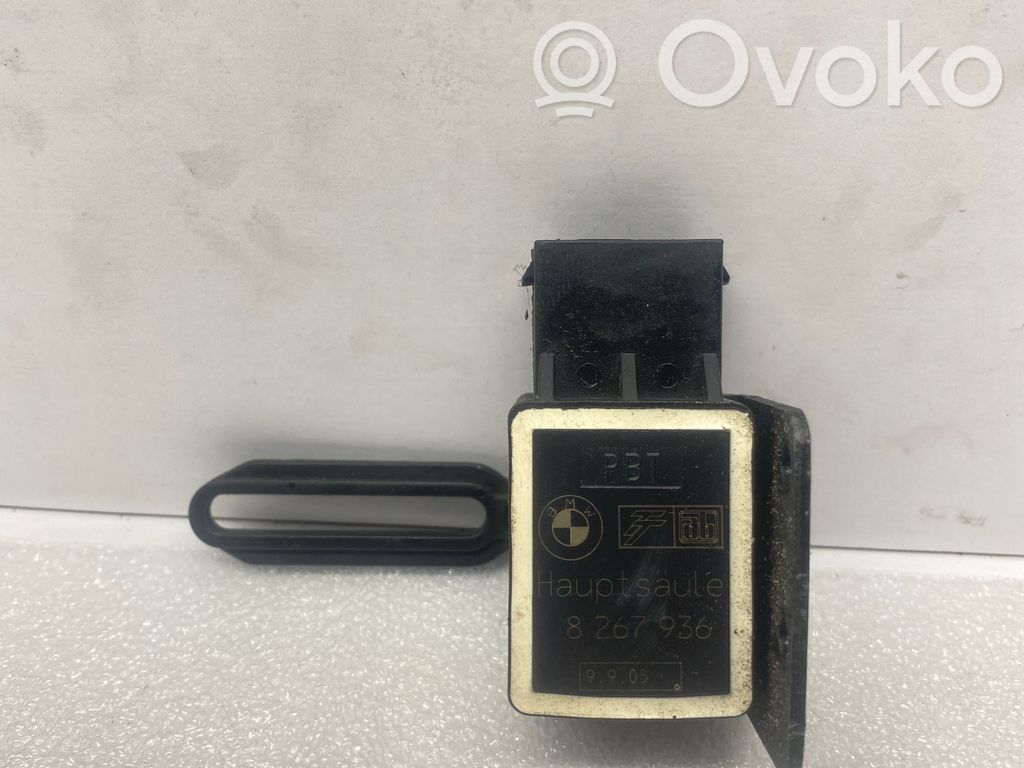Tailgate sensor   8267936,9905