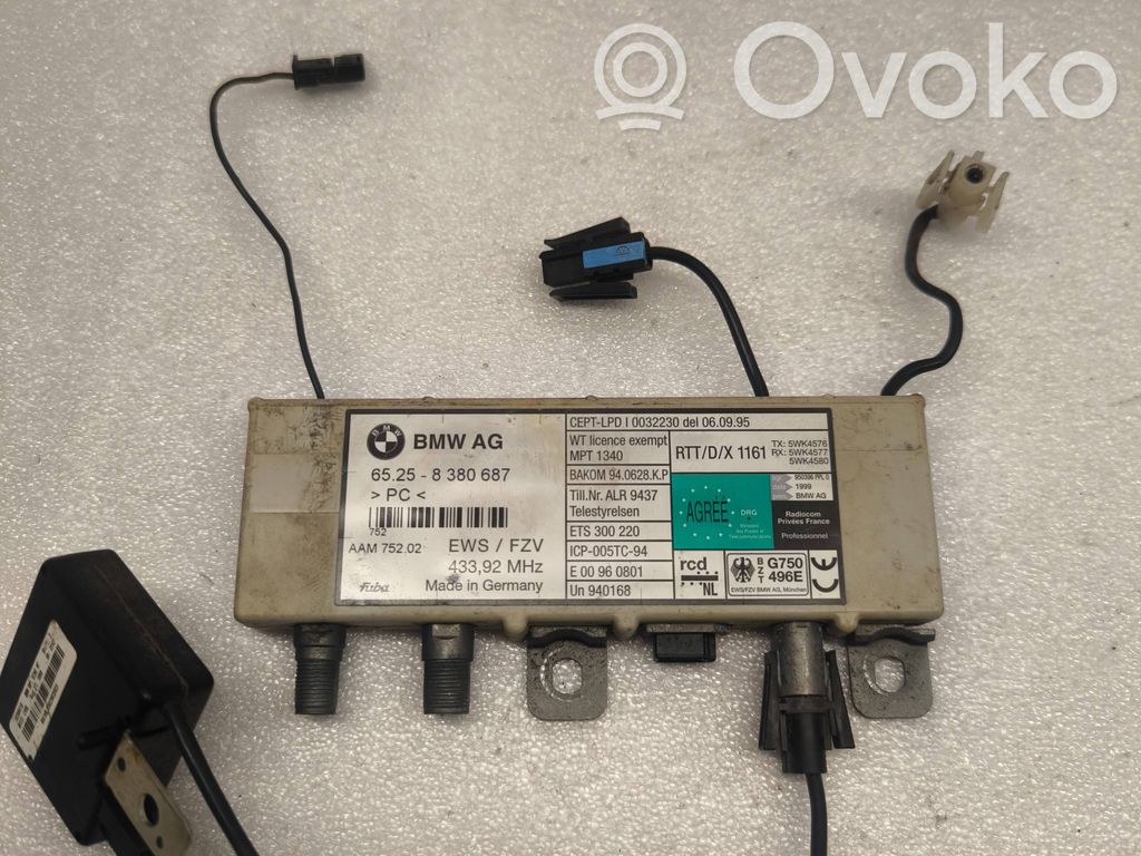 BMW 5 E39 Antenos stiprintuvas 