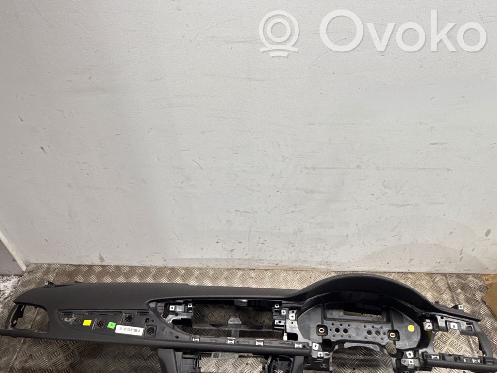 Audi A6 C7 Dashboard 