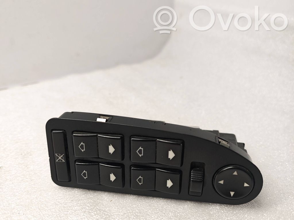 BMW 5 E39 Electric window control switch 