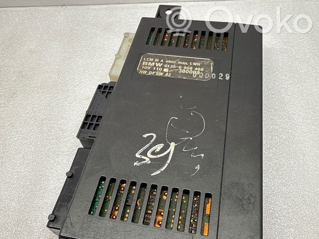 Module d'éclairage LCM   61356908468