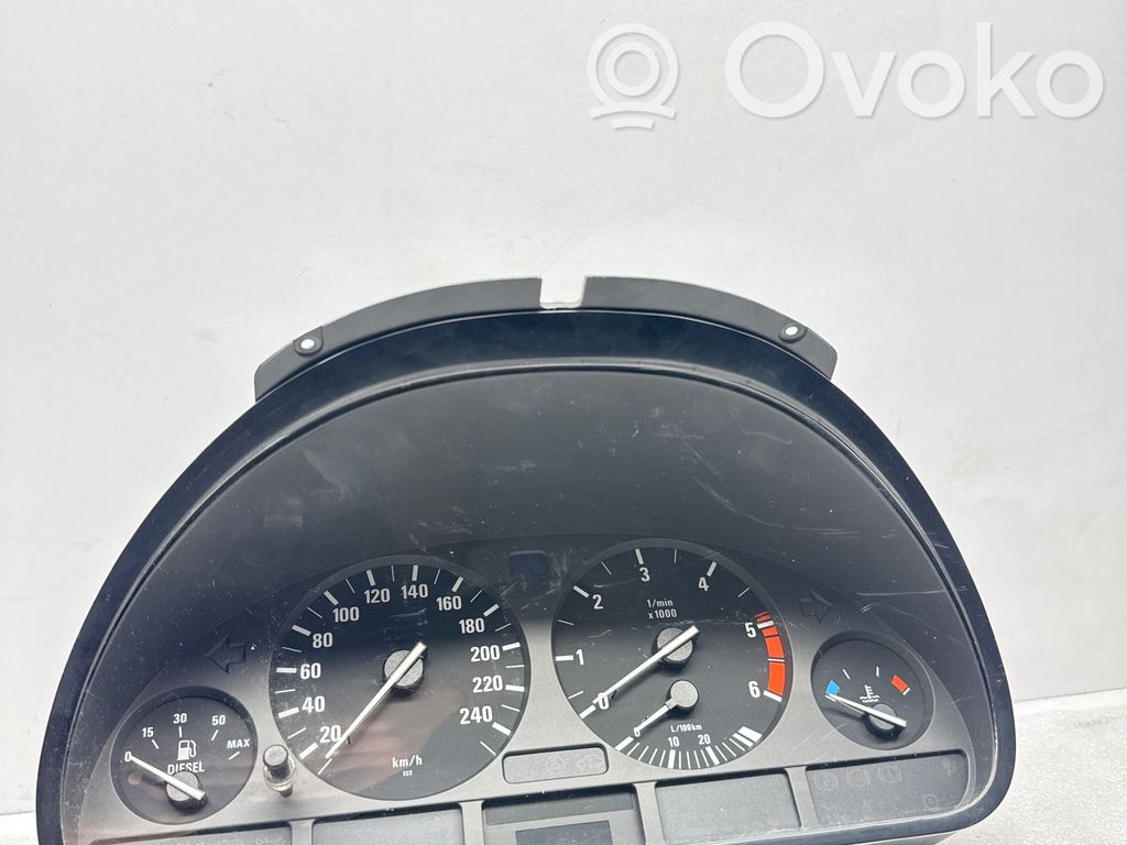 BMW 5 E39 Speedometer (instrument cluster) 