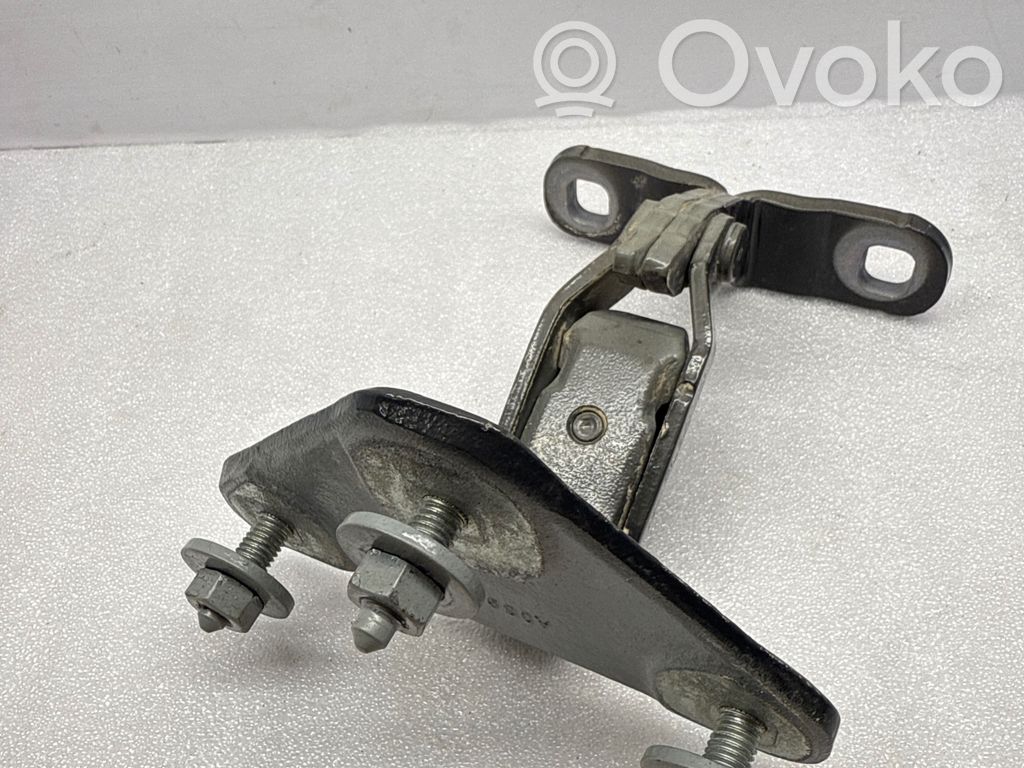 BMW X5 G05 Tailgate/trunk/boot hinge 