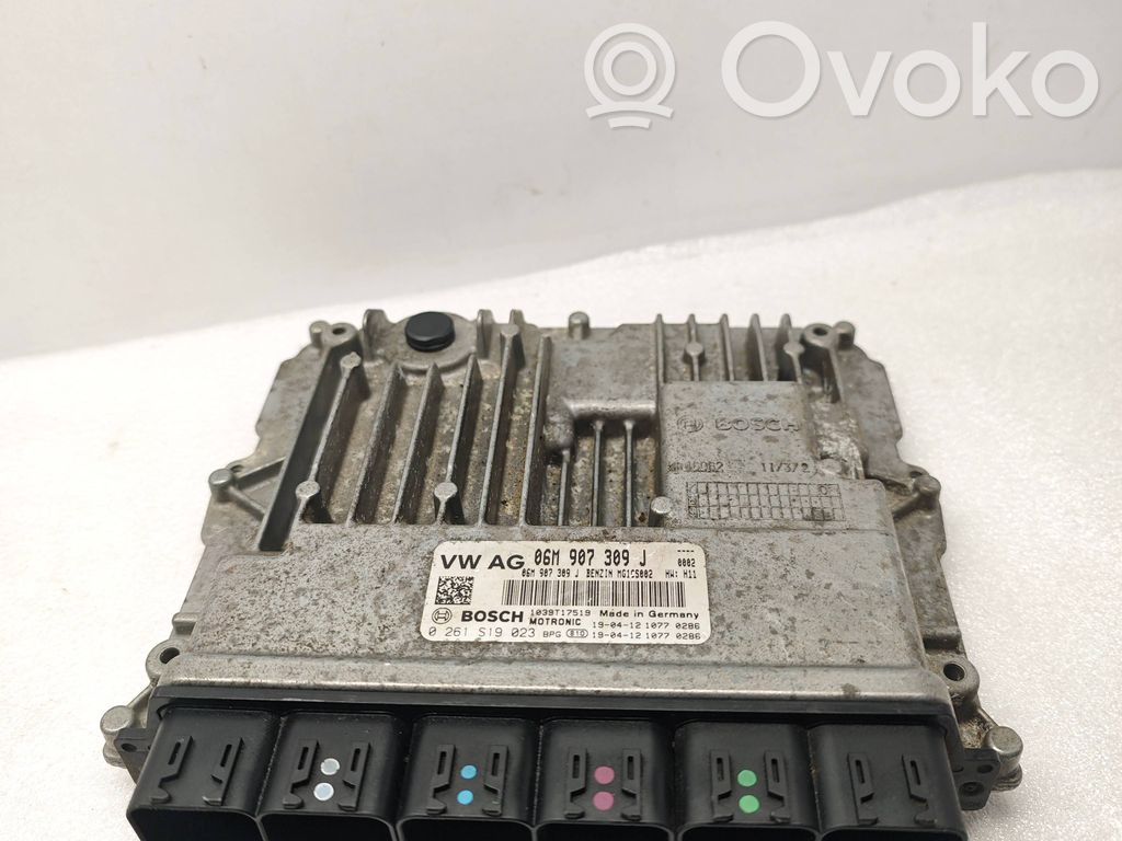 Engine control unit/module   06M907309J