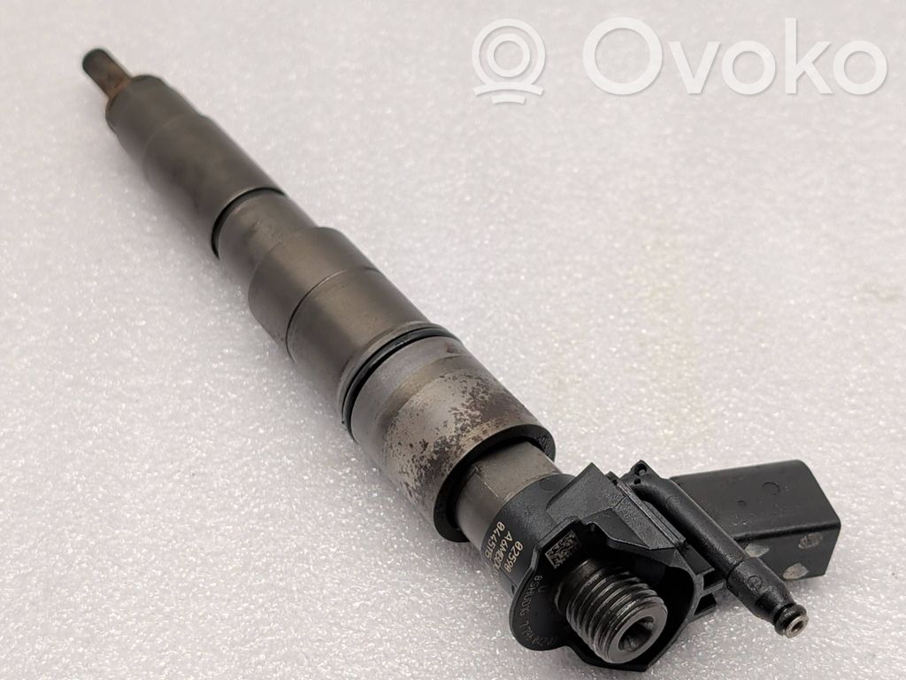 Fuel injector   7796042,0445115050