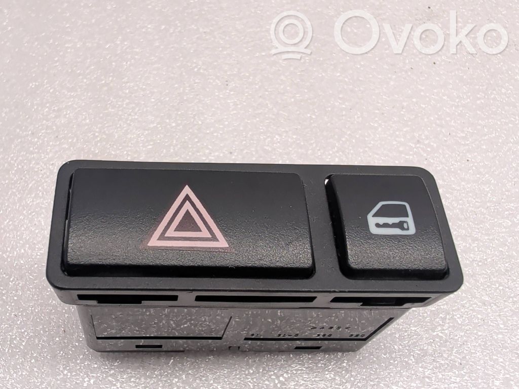 BMW Z4 E85 E86 Botón interruptor de luz de peligro 