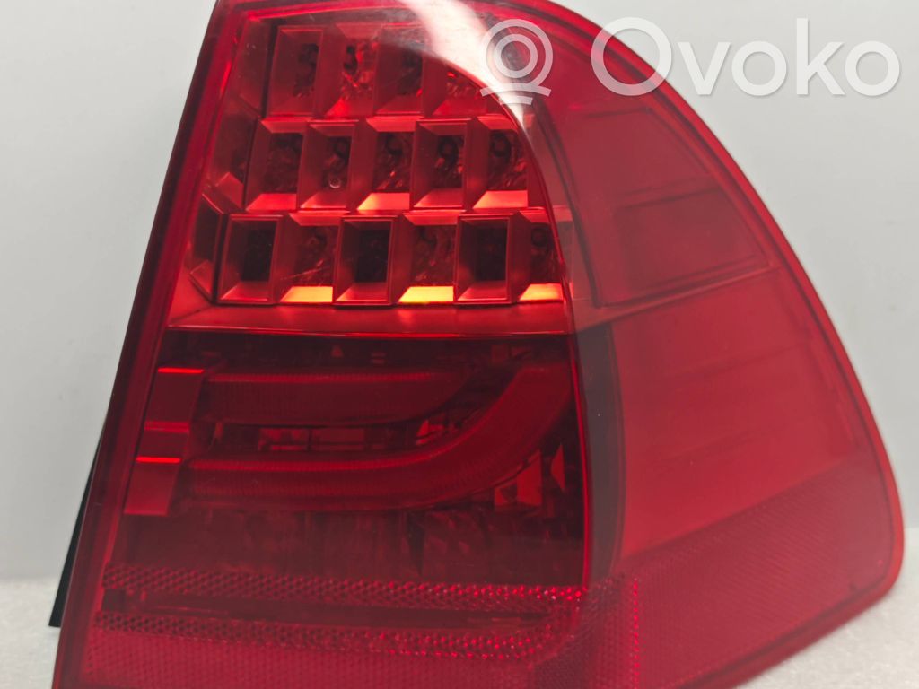 BMW 3 E90 E91 Rückleuchte Heckleuchte 