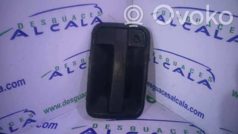 Manecilla externa puerta delantera