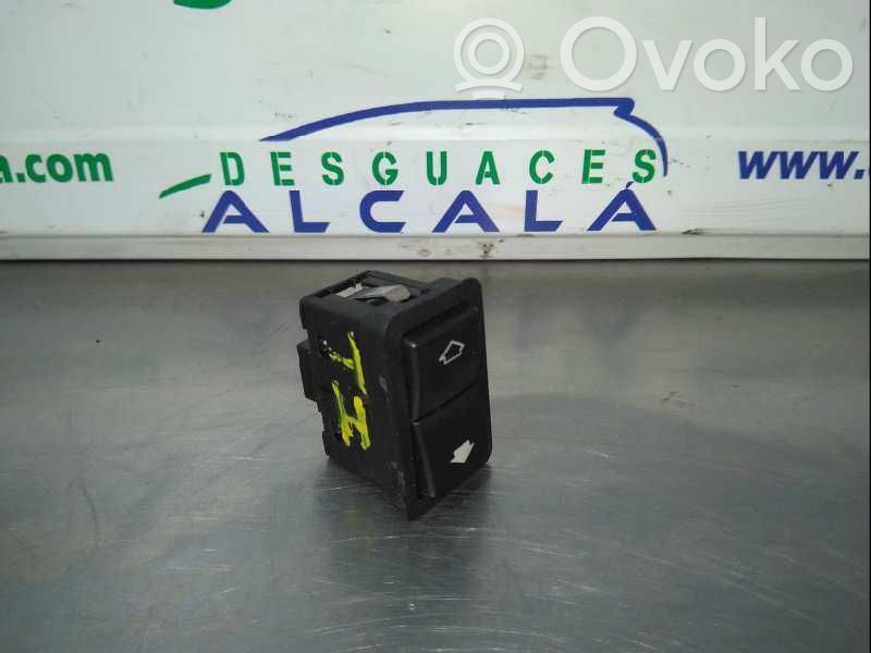 Interruttore di controllo dell’alzacristalli elettrico