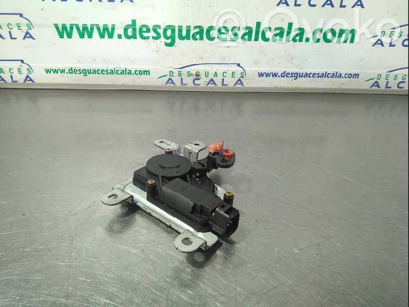 KIA Sorento Încuietoare ușă față