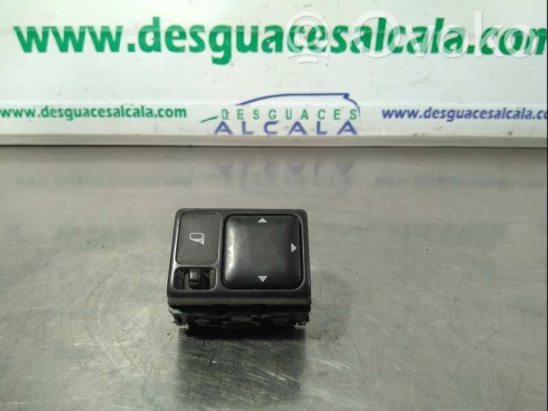 Nissan Pathfinder R51 Windscreen/window heater switch 
