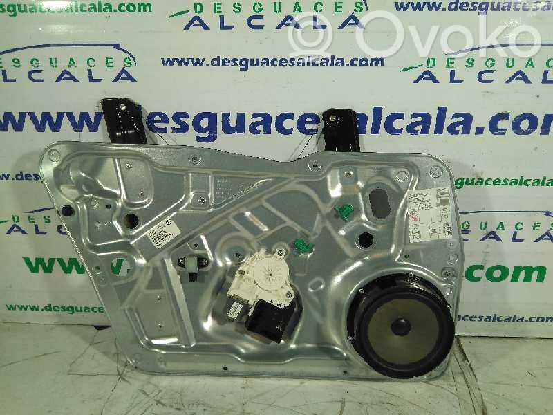Regulador manual de la ventanilla delantera   5N0959701G,CARTONERAMETALICA