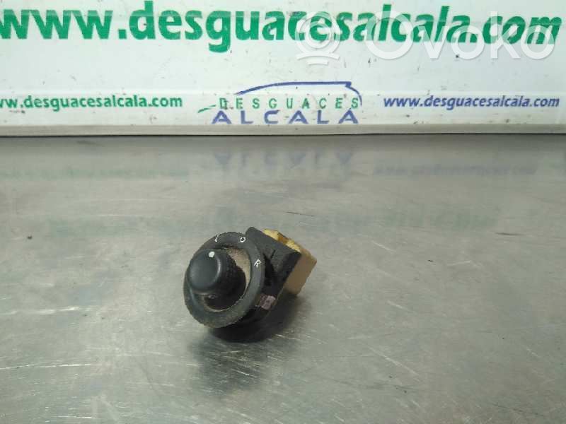 Windscreen/window heater switch   REGULACIONESPEJOS,8PINES