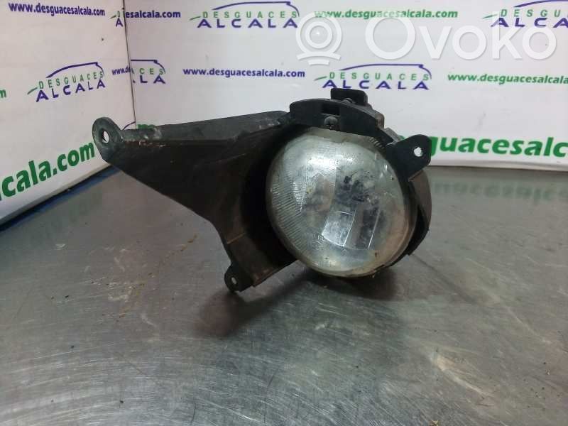 Miglas lukturis priekšā   4806037