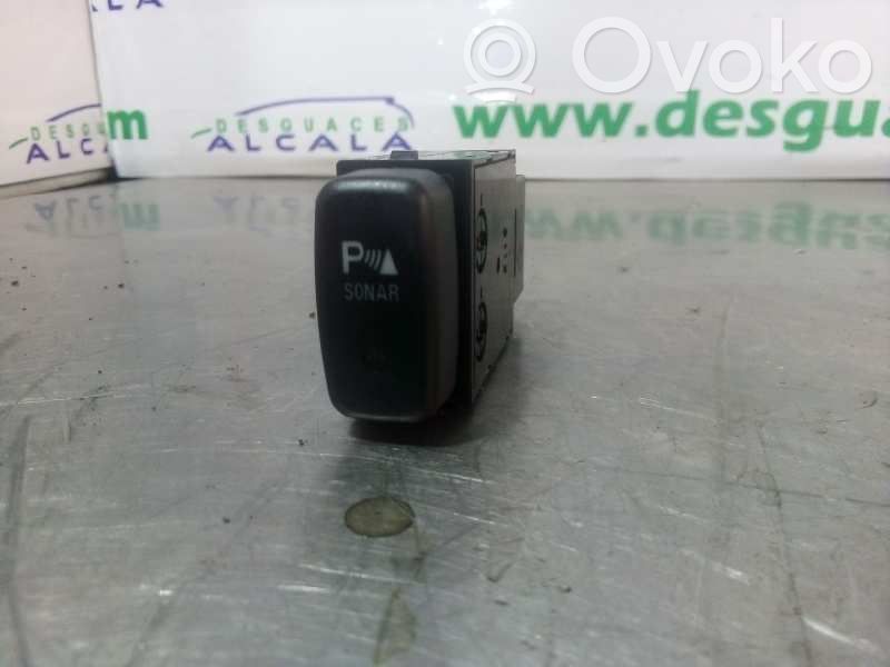 Windscreen/window heater switch   SONAR
