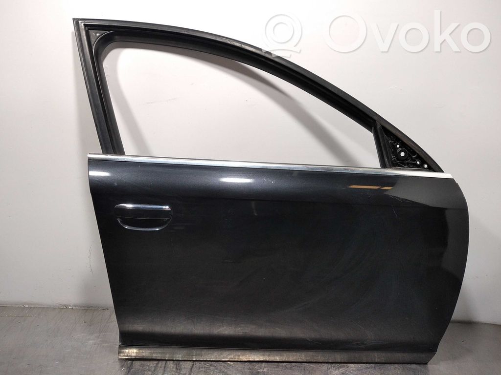Puerta delantera   4F0831052F