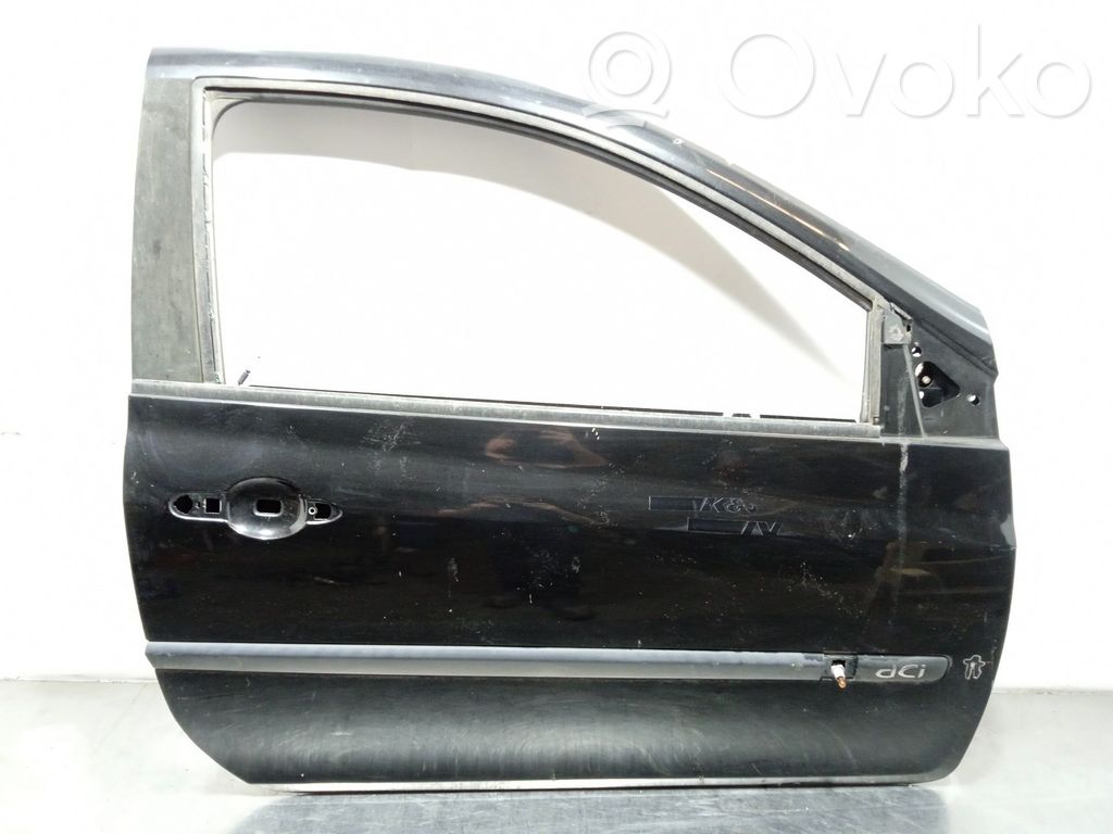 Puerta delantera   7751476109