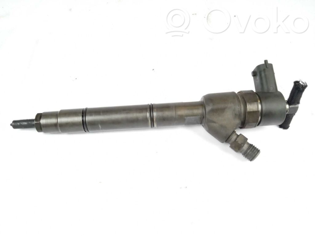 Inyector de combustible   0445110256,338002A400