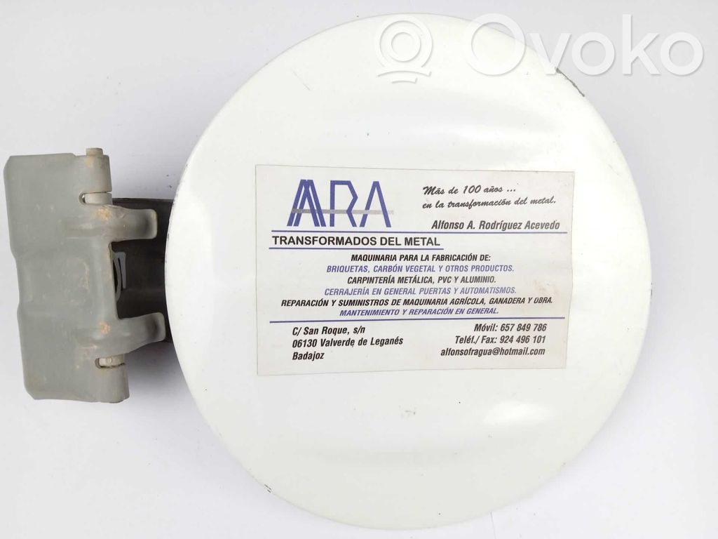 Mitsubishi L200 Sportello del serbatoio del carburante 