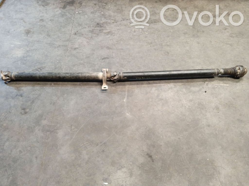 Rear driveshaft