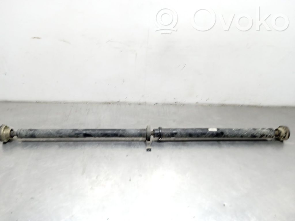 Rear driveshaft   4E0521101D