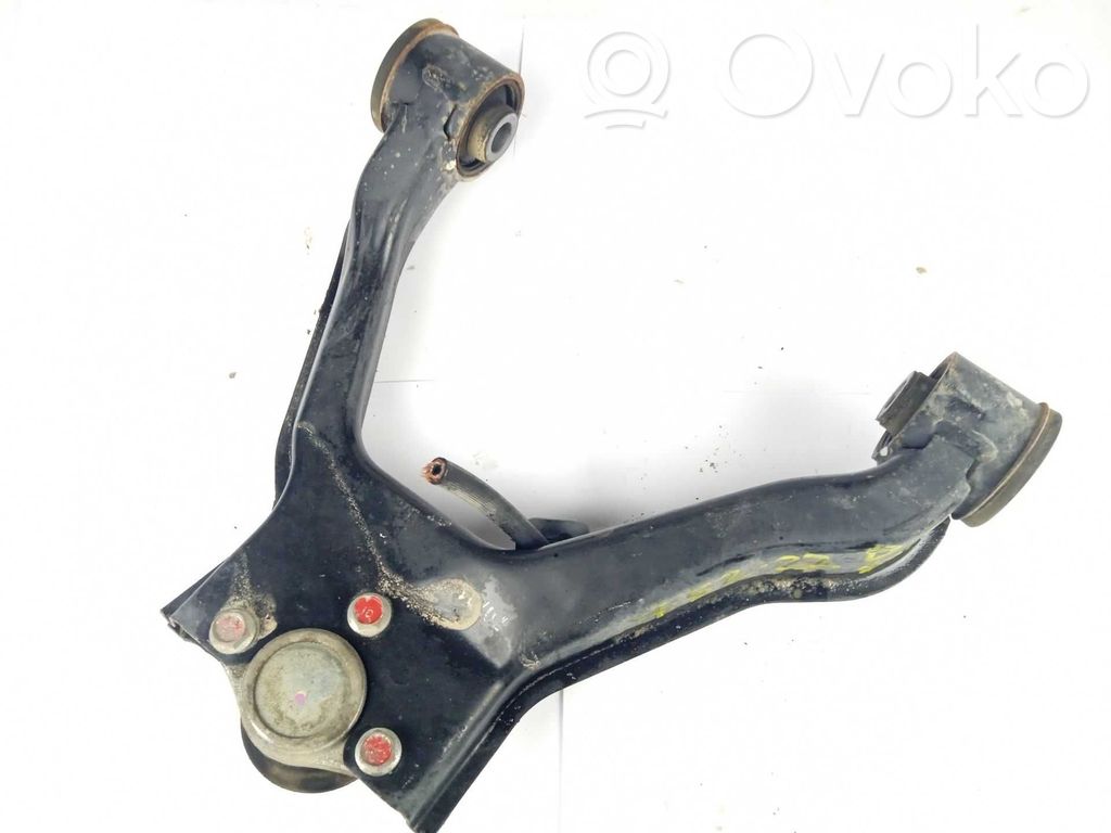 Mitsubishi Montero Querlenker vorne 