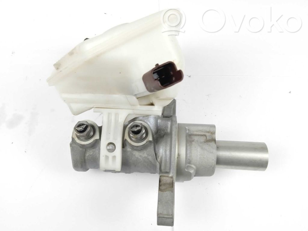 Bomba de freno   4601Y4