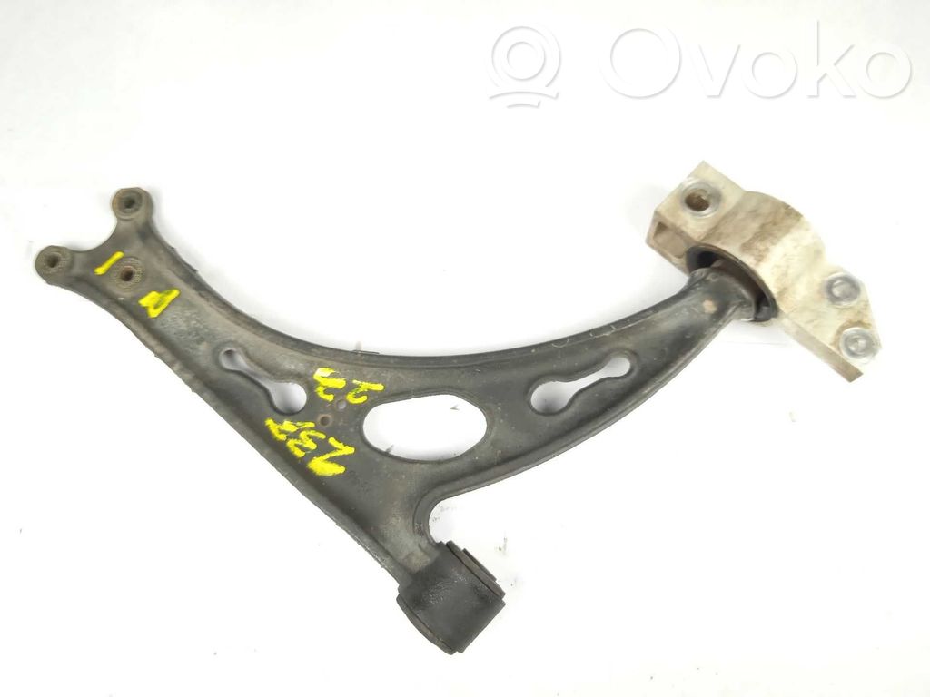 Seat Leon (1P) Braccio di controllo sospensione anteriore 