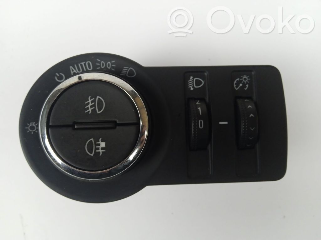 Panel lighting control switch   13385625