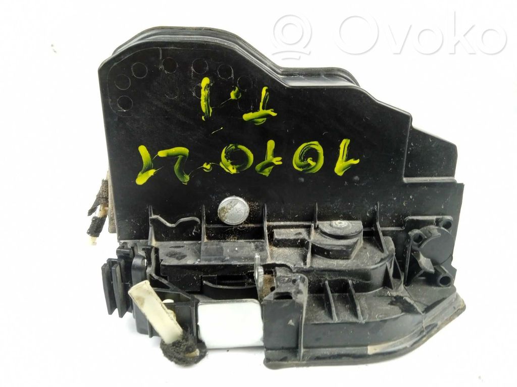 BMW 1 F20 F21 Serratura portiera posteriore
