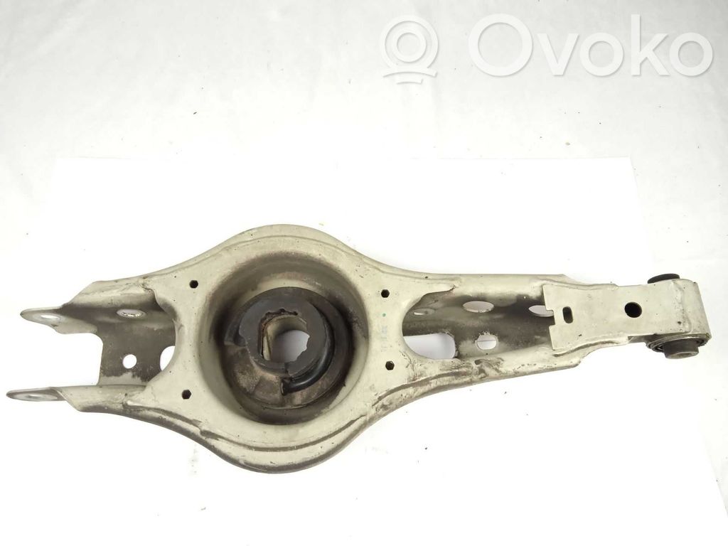 Brazo de suspensión trasero   23350585