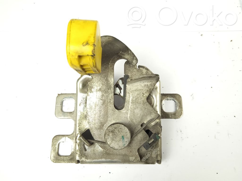 Citroen Nemo Tie down hook / loop 